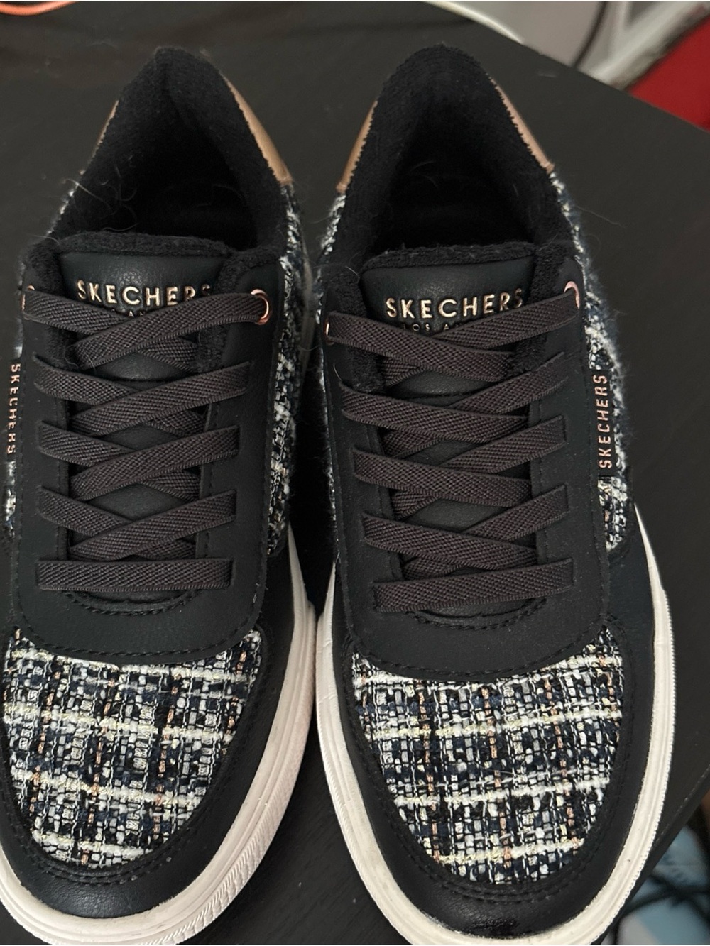 SKECHERS Arch Fit Arcade Coco Chic Black Rose Gold Sneaker Womens size 5.5